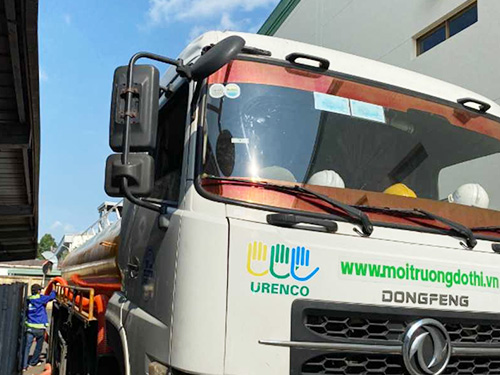 Construction debris collection, transportation and disposal service