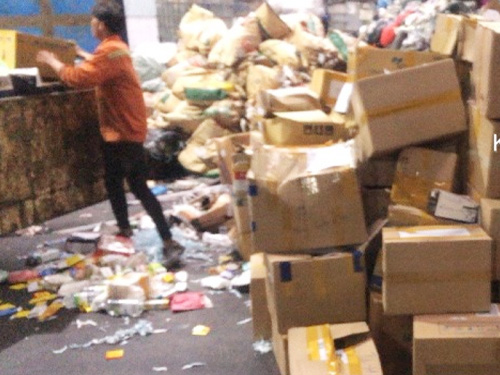 Expired goods destruction service